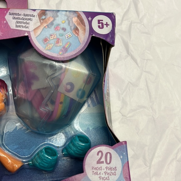 NWT My Little Pony Crystal Adventure Princess Petals and Sunny Starscout 3" - Picture 8 of 8